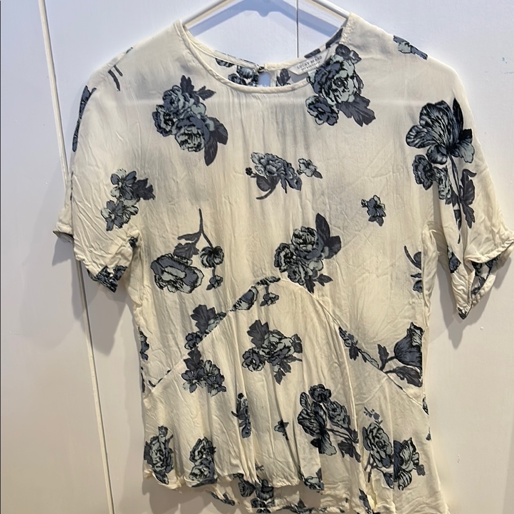 Lucky Brand Cream and Blue Pleated Ruffled Blouse